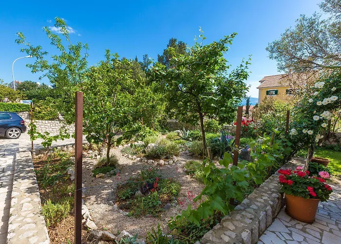 Modernes Nur 300 Meter Zum Mit Traumhaften Meerblick 公寓