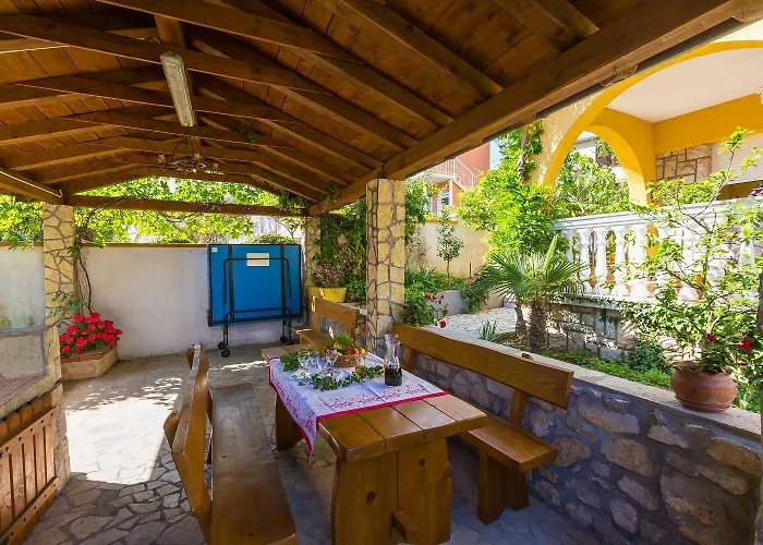 公寓 Modernes Nur 300 Meter Zum Mit Traumhaften Meerblick