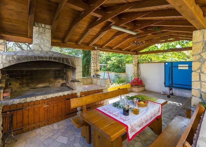 Modernes Nur 300 Meter Zum Mit Traumhaften Meerblick * 茨里克韦尼察